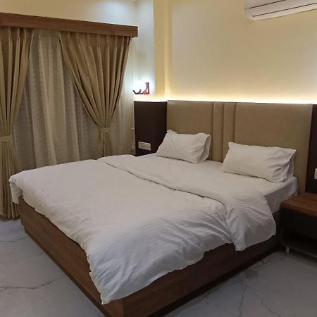 The Banaras Hotel Varanasi Eksteriør billede